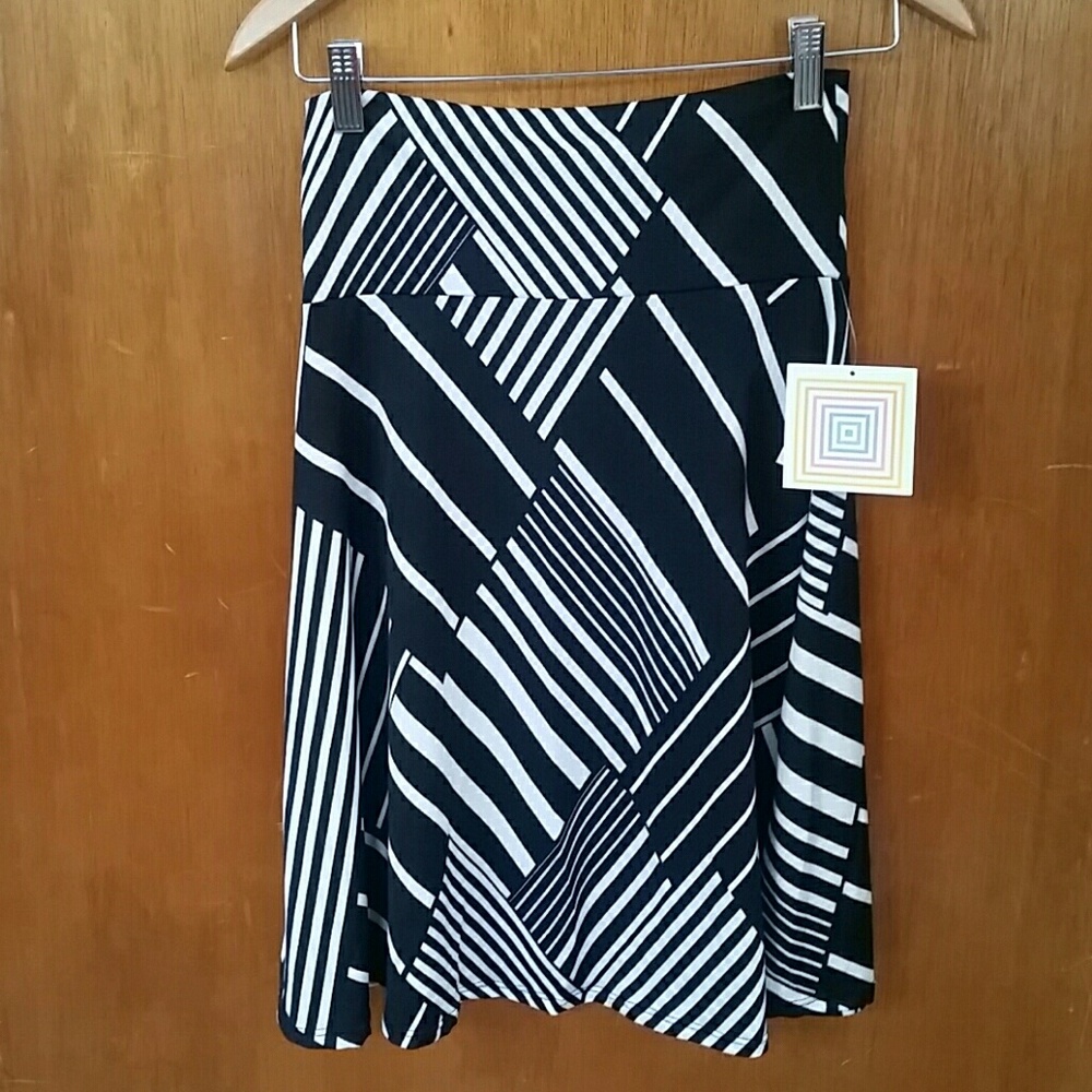 NWT Lularoe skirt